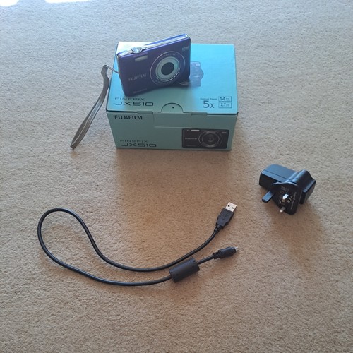 Fujifilm digital camera - digital,