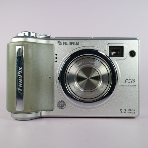 Fujifilm digital camera - digital,