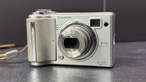 Fujifilm finepix e510 - finepix, 5.2mp